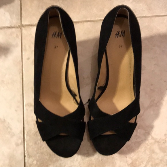 New suede - Picture 1 of 4